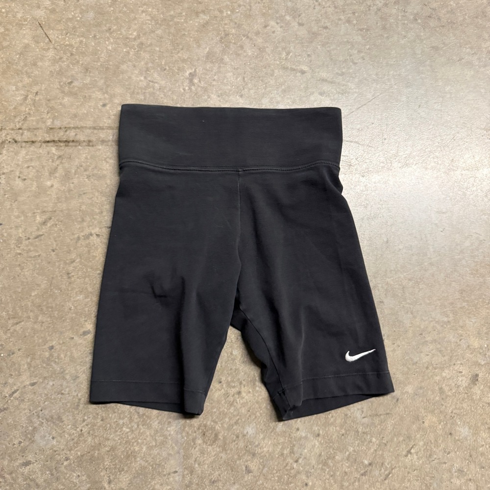 Nike Sportswear Essential Womens High Rise Bike Shorts Black DB3905-010 XS